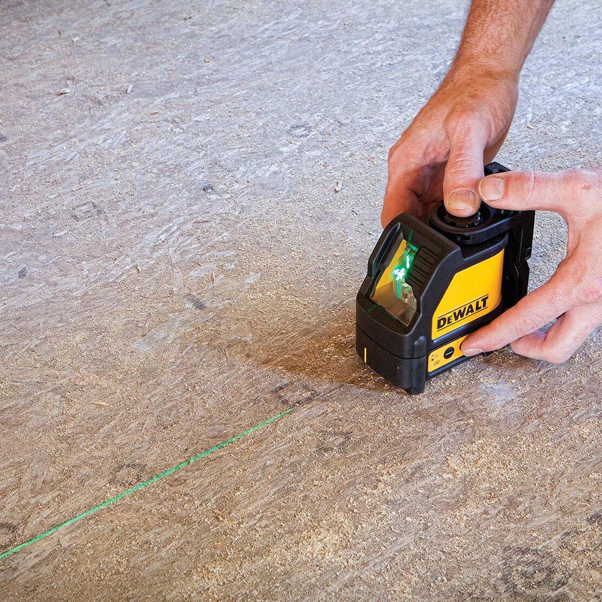 DeWalt Green Cross Line Laser